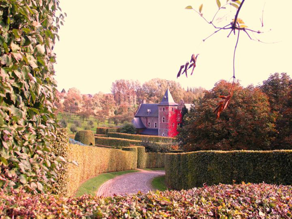 Aan de voet van de "Motteheuvel" te Borgloon