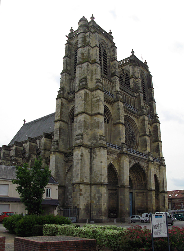De Abdij van Corbie (op de foto de Abdijkerk) was een van de bakermatten van de Karolingische Renaissance en de Correctio. De abdij van Corbie is een voormalig benedictijnenklooster in de Franse plaats Corbie in het dal van de Somme op zo'n 15 kilometer van de stad Amiens.
