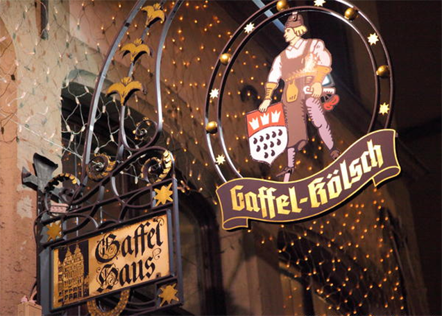 Het Keulse merk Gaffel stamt af van de 'Gaffeln' of gilden uit de middeleeuwen; het brouwersgilde was een politieke macht.