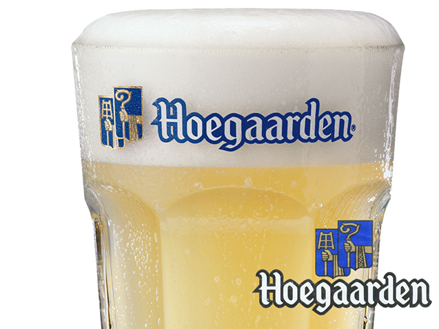 Hoegaarden is veruit het bekendste Belgische tarwebier. Het bier is genoemd naar de stad waar het gebrouwen wordt. Een tiental jaar geleden probeerde men de productie over te brengen naar het Waalse Jupille maar dit liep uit op een fiasco. Uiteindelijk moest AB Inbev (die de brouwerij overgenomen had) met hangende pootjes de productie terug overbrengen naar Hoegaarden.