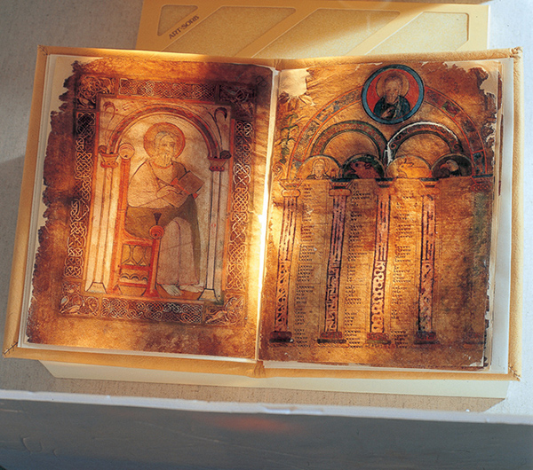 De Codex Eyckensis is het oudste evangelieboek van de Benelux. Het is een historisch overblijfsel uit de Karolingische periode (750-900).