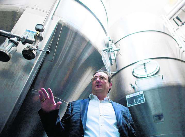 Bierciternen in de Meissner Schwerter brouwerij, Meissen, Oost-Duitsland.